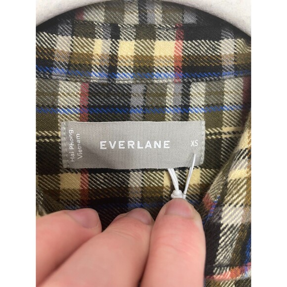 Everlane XS The Boxy Flannel Shirt Beech Plaid Button Down Long Sleeve Retro NWT - Picture 11 of 15